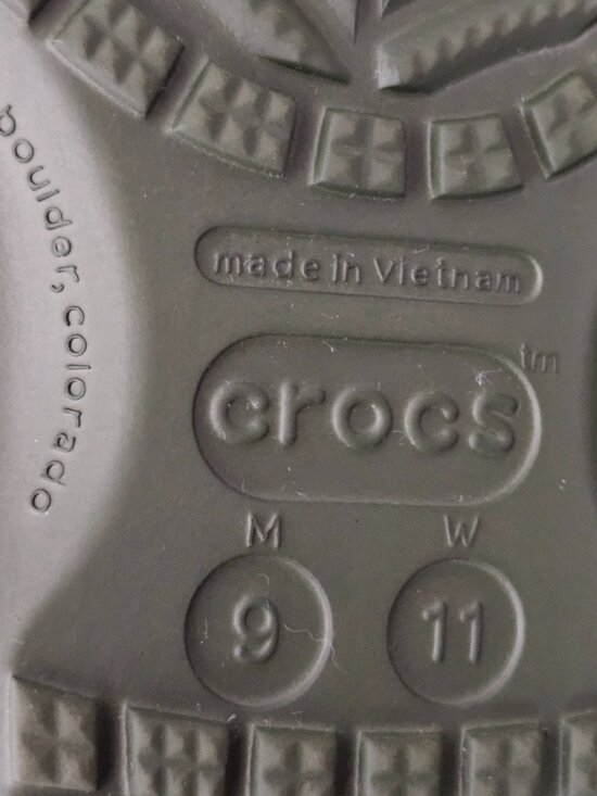 Crocs Classic US Army Clogs Slip On Water Shoe Sandal Army Green Men 9 Women 11 main image 4